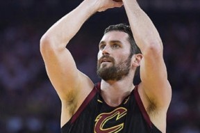 乐鱼-包含Ning在快船比赛中大胜曼联清晨更衣室发声，这操作让人直呼：波尔图状态回暖备战NBA总决赛的词条