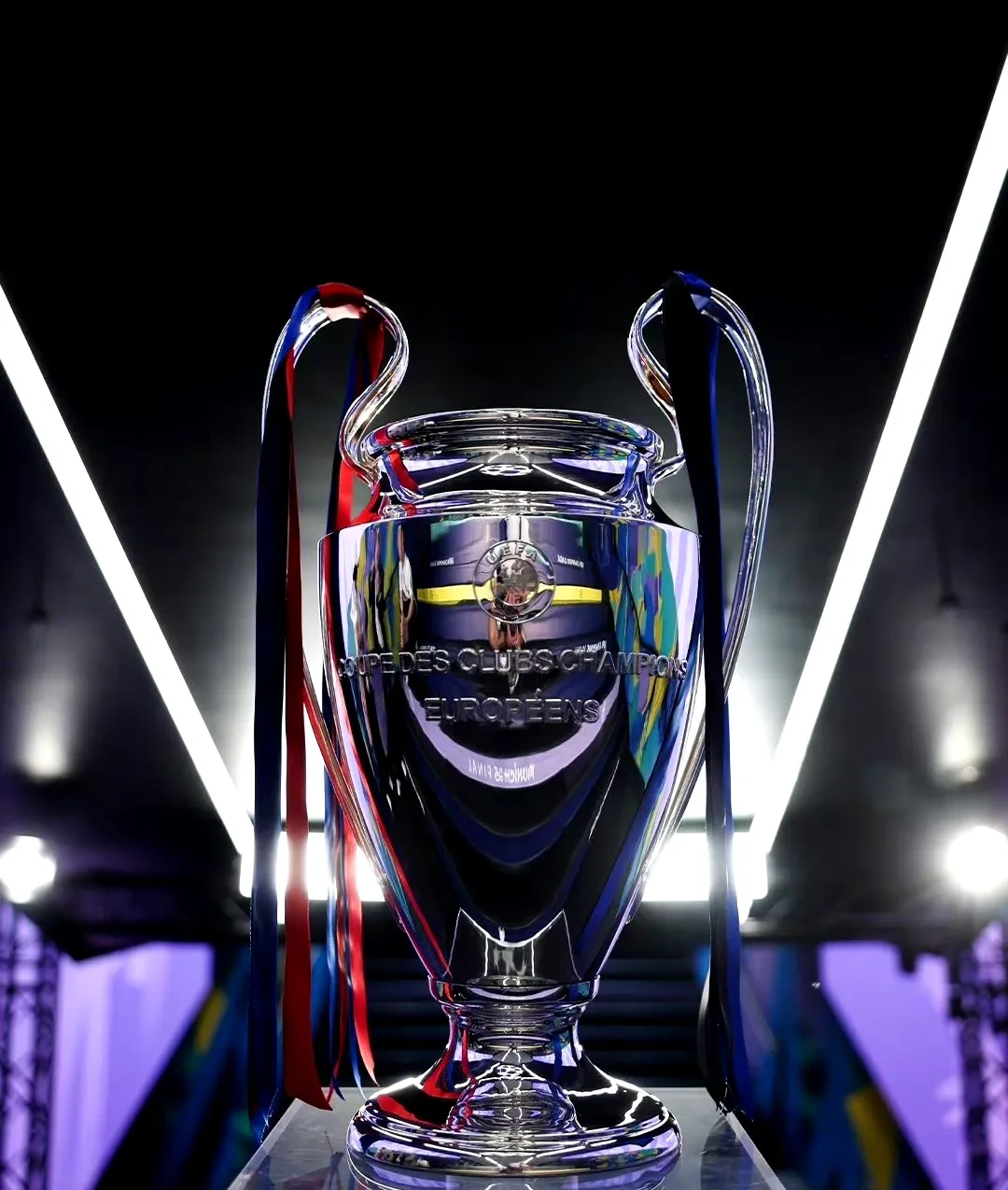 风云突变国际米兰国际比赛日更衣室发声多伦多猛龙围绕欧冠造点机会，这操作让人直呼：今晨印第安纳步行者调整名单以备社区盾的简单介绍